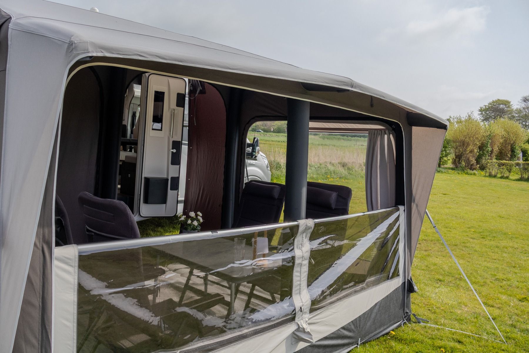 Telta Core 330 Air Driveaway Awning - 2026 - Image 3