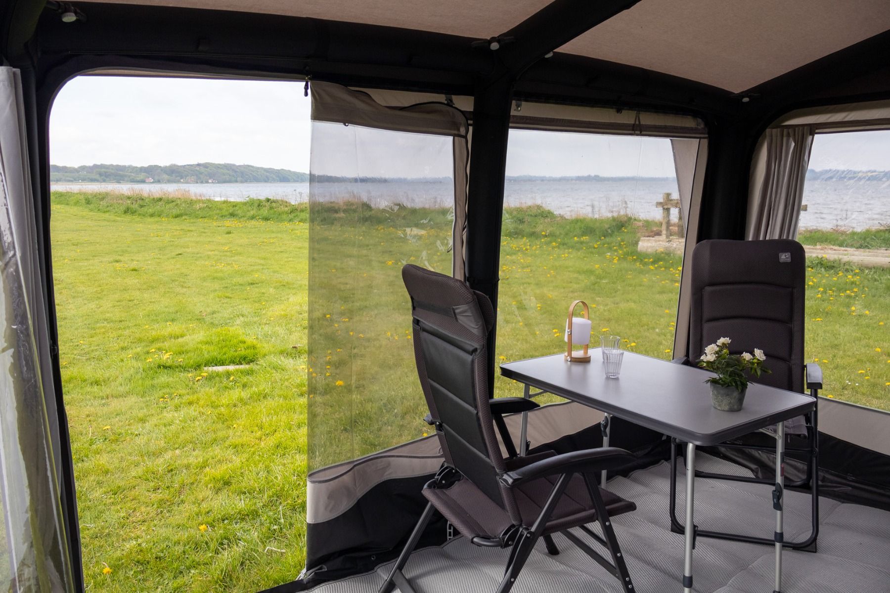 Telta Core 330 Air Driveaway Awning - 2026 - Image 4